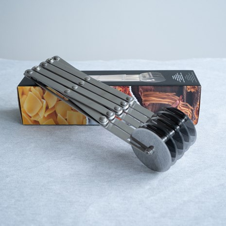 Grill King Pasta MultiCut rezač za tijesto - za domaće krpice sa zeljem